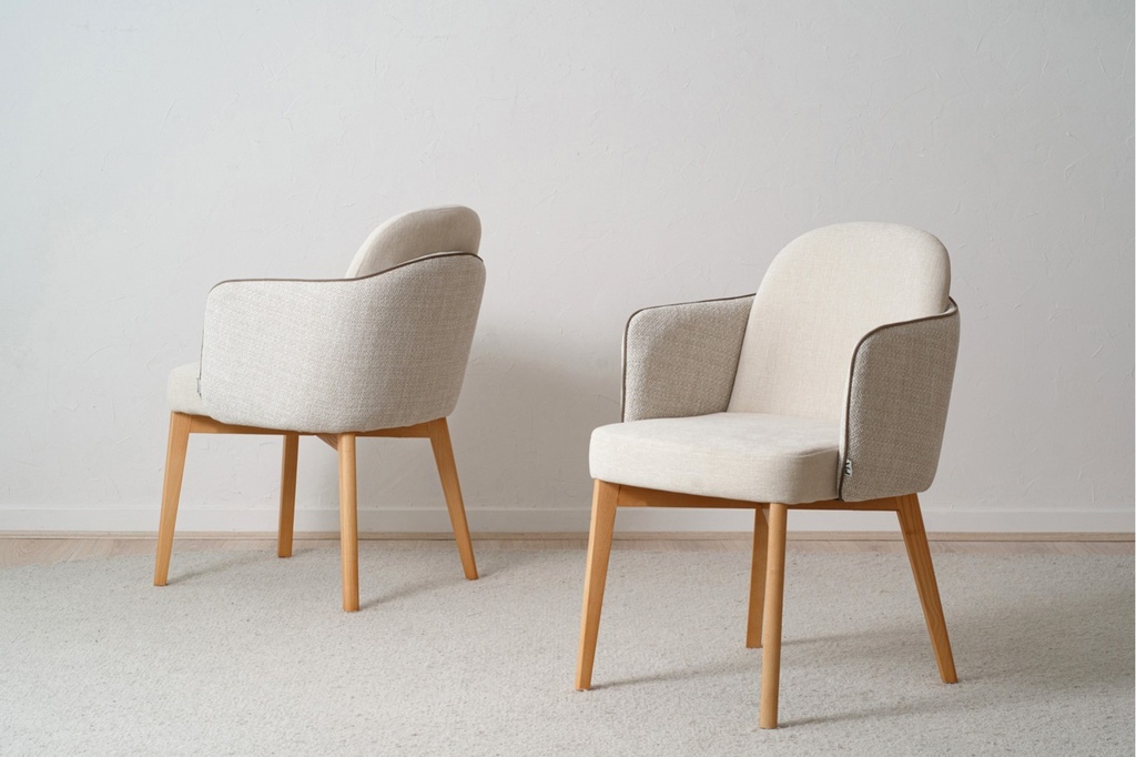 [34IH2008C] SET 2 SILLAS COMEDOR CON BRAZOS. BEIGE C