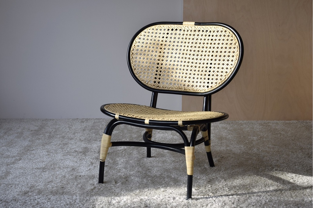 [34DJ21102] SILLÓN NORMA EN RATTAN CON COJÍN