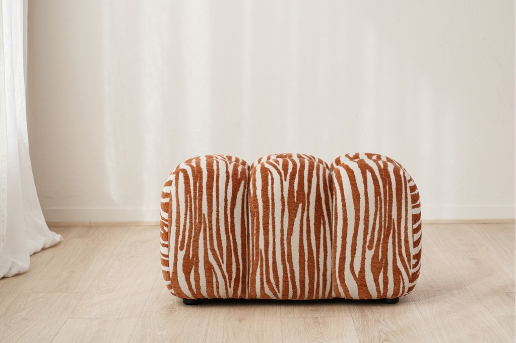 [34LS26030] PUF SITA. TERRACOTA Y MARFIL