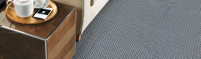 ALFOMBRA NATURAL CHEVRON